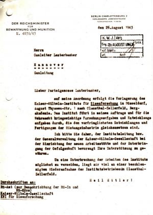 Speer an Lauterbacher Verlagerung nach Clausthal 1943.jpg